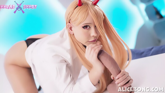 สาว Hentai ชอบเลียหีลึกและรุนแรงในวิดีโอ Alicebong